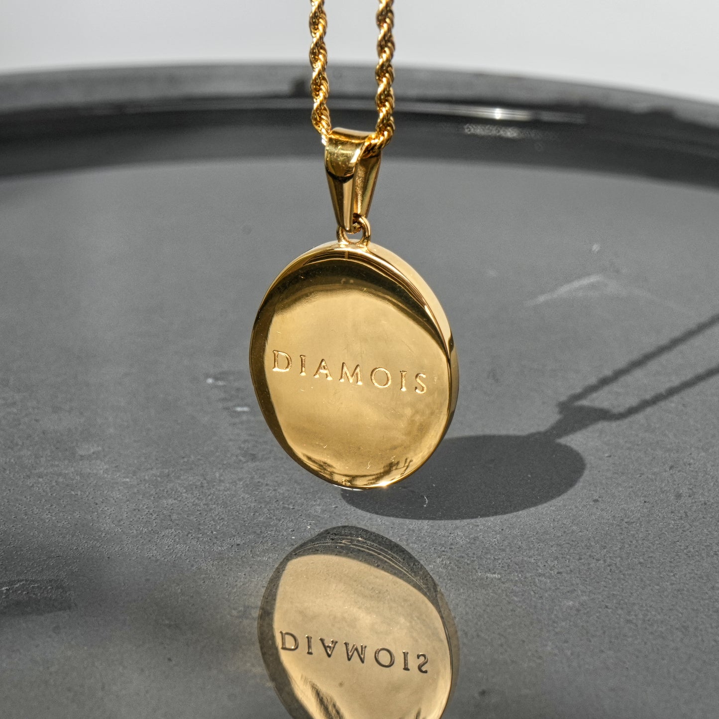 DIAMOIS POSEIDON NECKLACE GOLD
