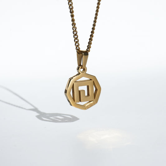 Octagonal D Pendant Necklace GOLD